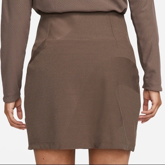 Nike Dri-FIT UV Tour Women's Golf Skort NWT - Picture 7 of 9